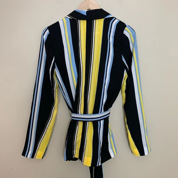 Halogen • Soft Tie Waist Jacket - Picture 6 of 9